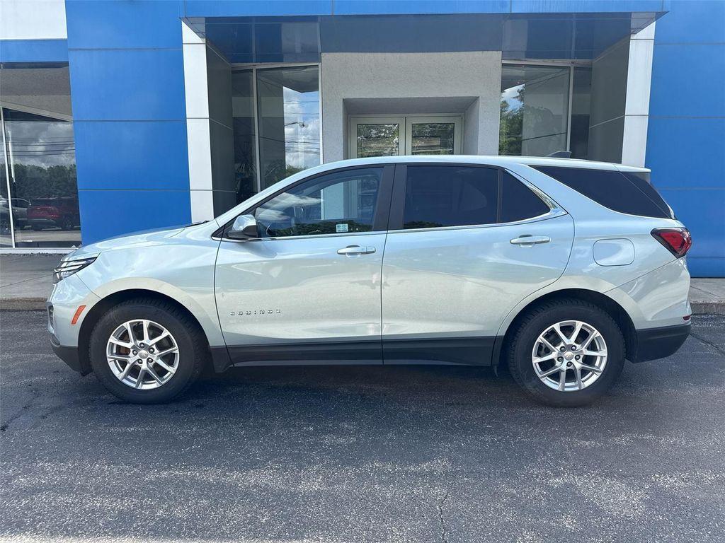 used 2022 Chevrolet Equinox car, priced at $14,000