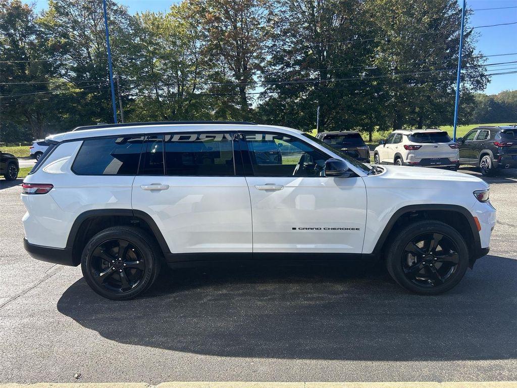 used 2023 Jeep Grand Cherokee L car, priced at $33,000