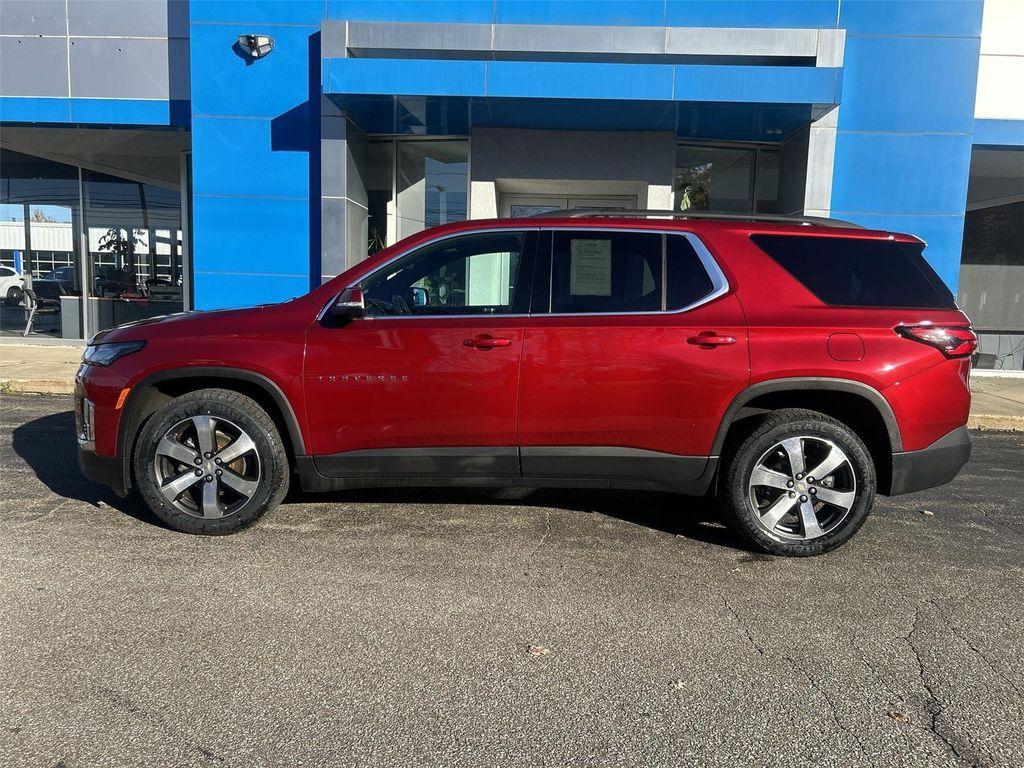 used 2022 Chevrolet Traverse car, priced at $26,500