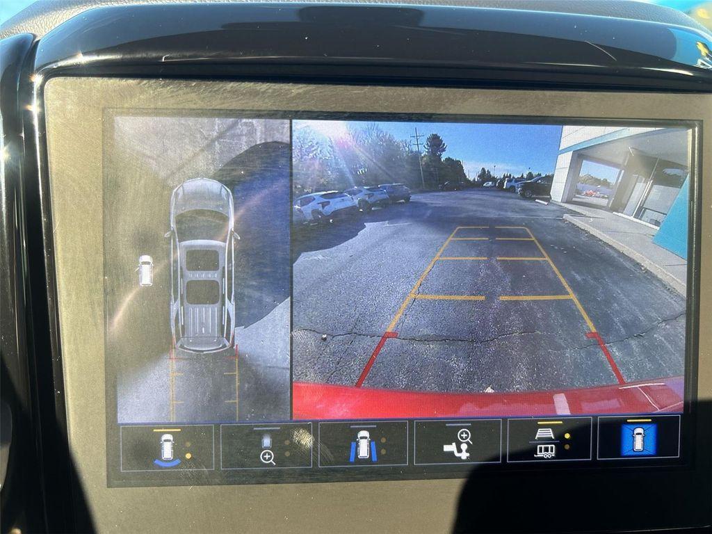 used 2022 Chevrolet Traverse car, priced at $26,500