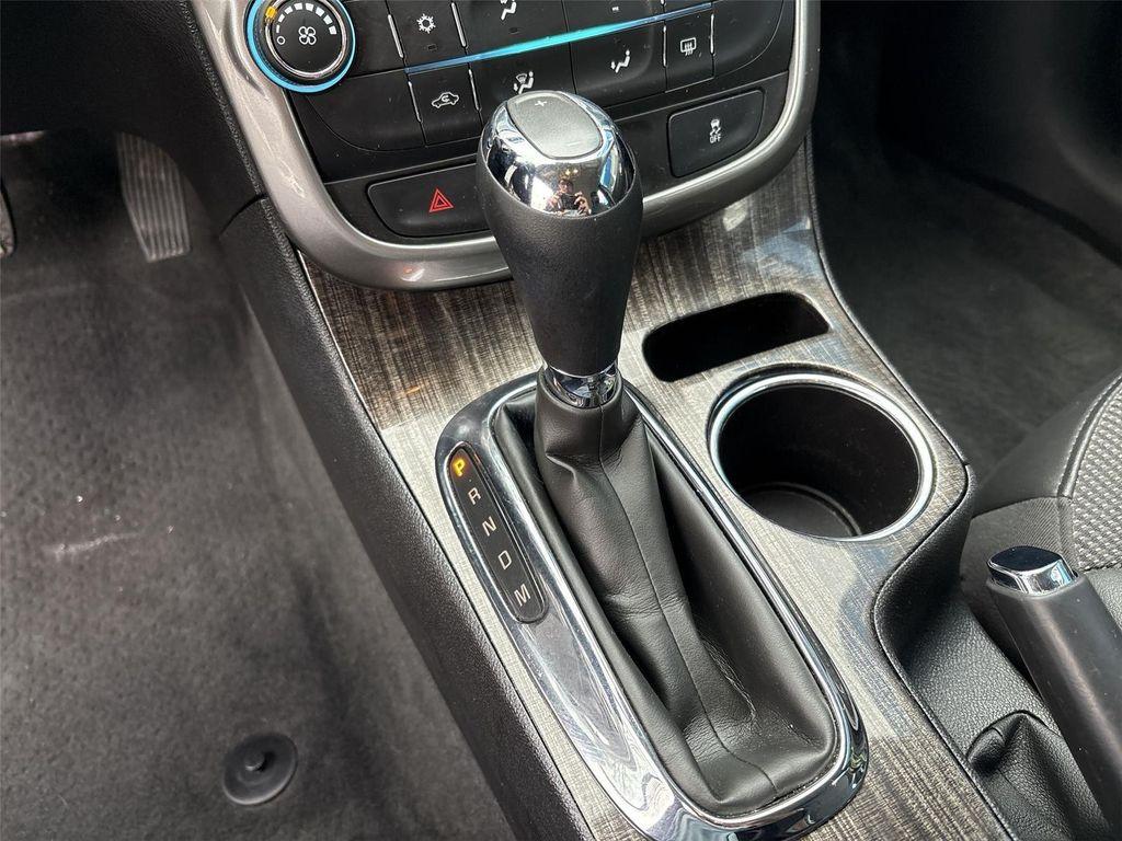 used 2015 Chevrolet Malibu car, priced at $10,500