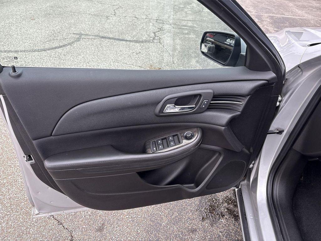 used 2015 Chevrolet Malibu car, priced at $10,500