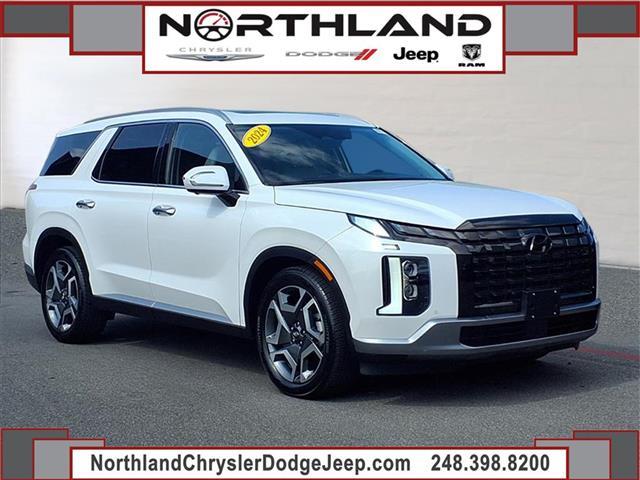 used 2024 Hyundai Palisade car, priced at $37,999