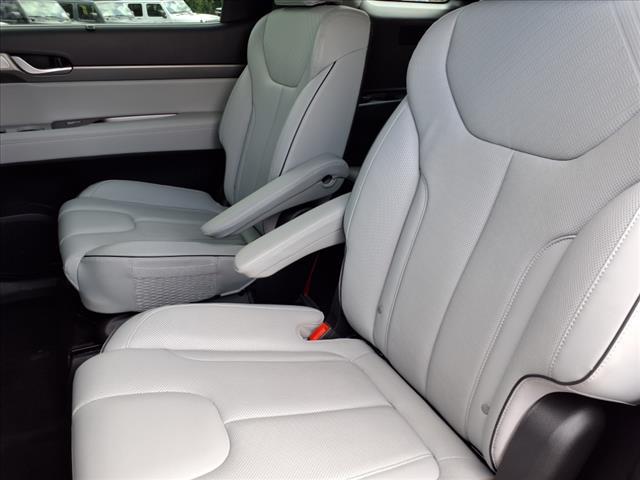 used 2024 Hyundai Palisade car, priced at $33,899