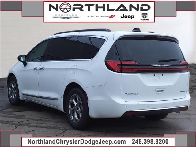 used 2023 Chrysler Pacifica car, priced at $31,999