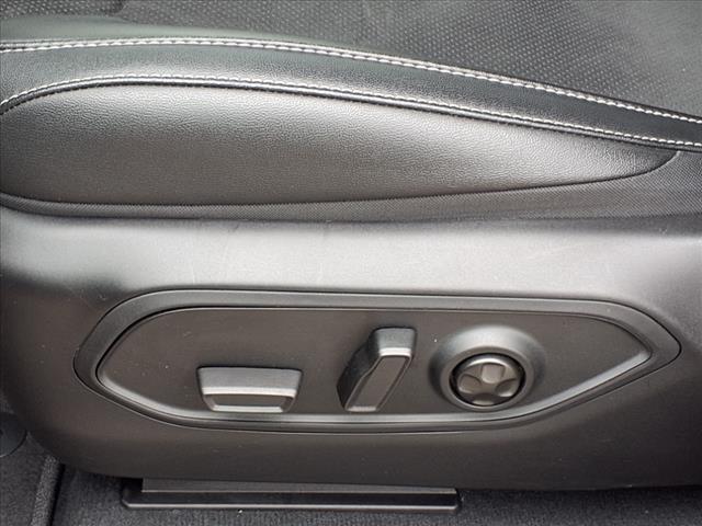 used 2024 Jeep Grand Cherokee car, priced at $39,995