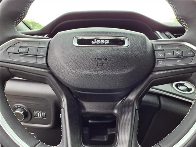 used 2024 Jeep Grand Cherokee car, priced at $39,995