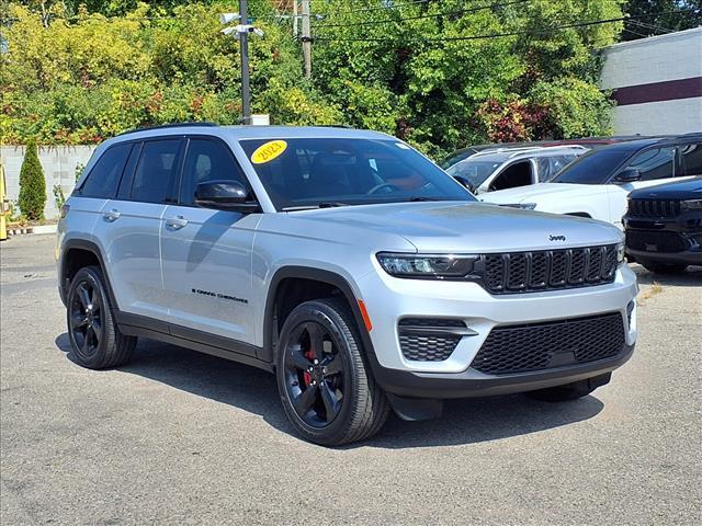 used 2023 Jeep Grand Cherokee car, priced at $33,776