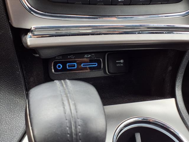 used 2017 Jeep Grand Cherokee car, priced at $14,689