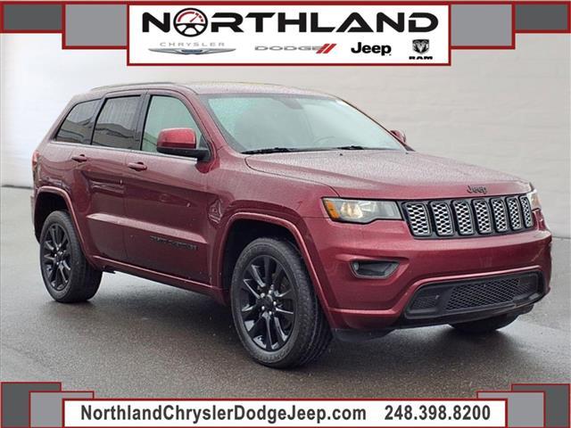 used 2017 Jeep Grand Cherokee car, priced at $14,689
