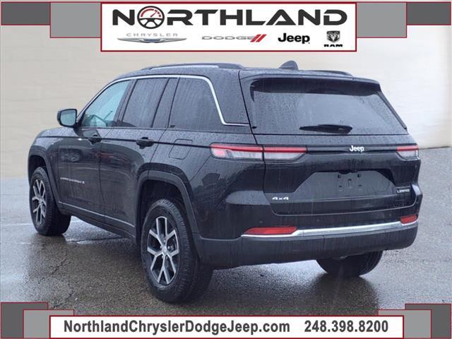 used 2023 Jeep Grand Cherokee car, priced at $33,869