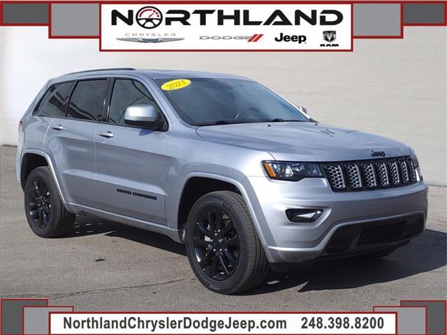 used 2021 Jeep Grand Cherokee car, priced at $28,000