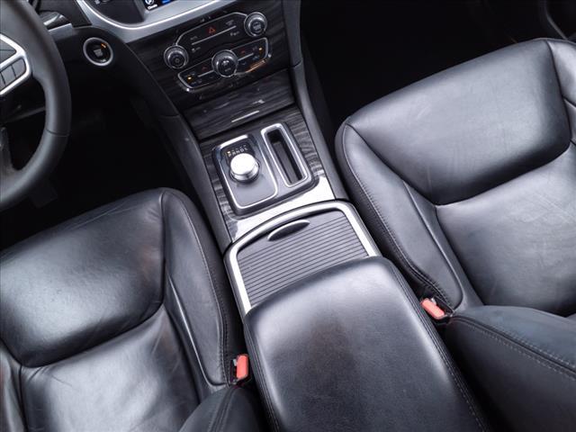 used 2022 Chrysler 300 car, priced at $25,999