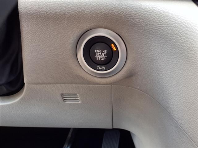 used 2023 Chrysler Pacifica car, priced at $28,495