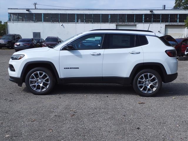 new 2023 Jeep Compass car, priced at $33,206