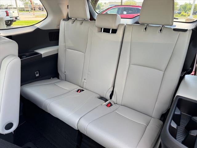 new 2025 Toyota Grand Highlander car, priced at $54,418