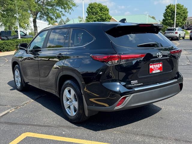 used 2023 Toyota Highlander car, priced at $33,499