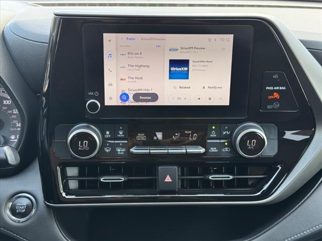 used 2023 Toyota Highlander car, priced at $33,499