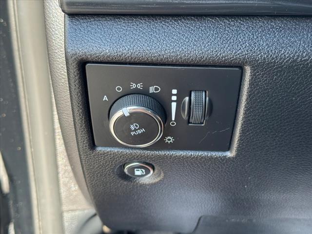 used 2020 Jeep Grand Cherokee car, priced at $15,499