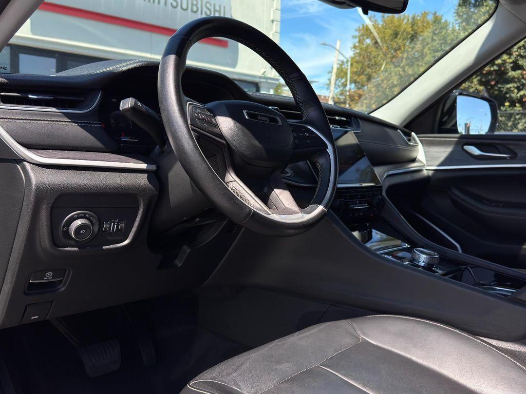 used 2022 Jeep Grand Cherokee L car, priced at $28,995