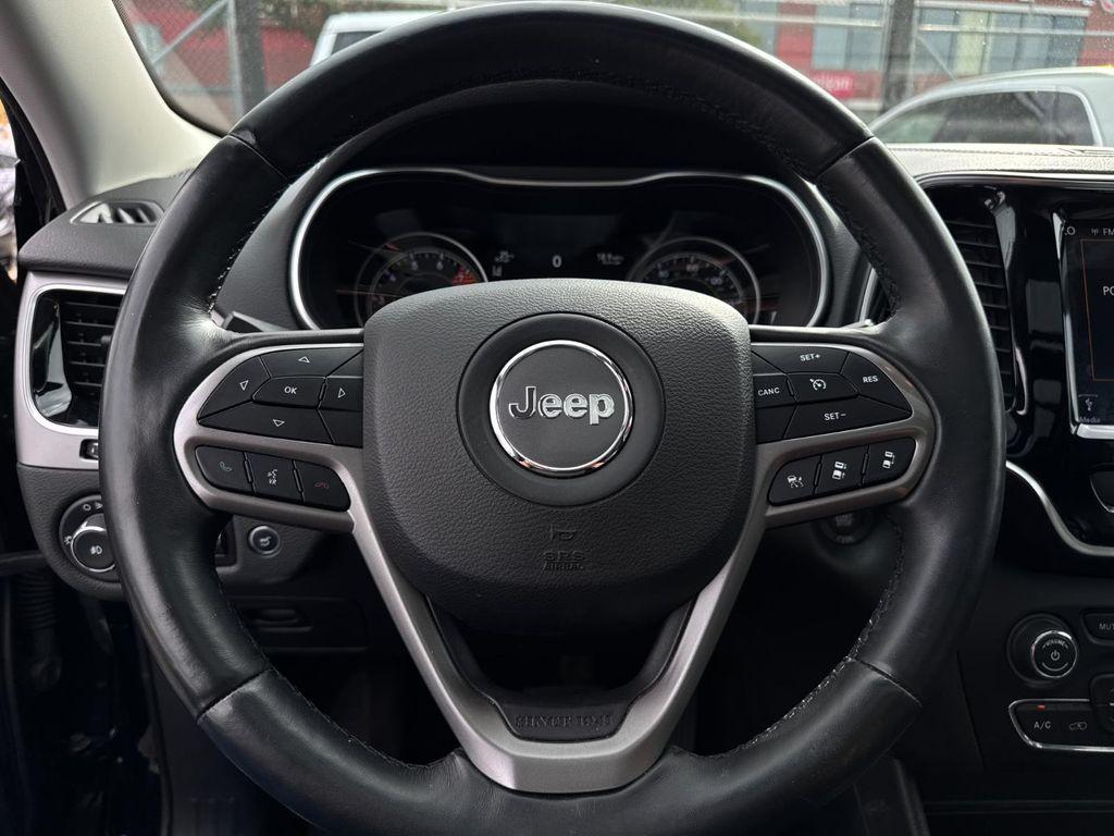 used 2019 Jeep Cherokee car, priced at $12,895