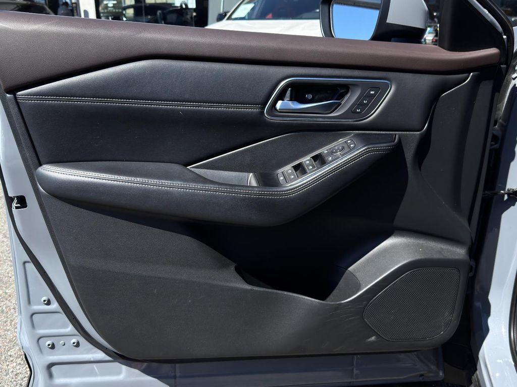 used 2021 Nissan Rogue car, priced at $18,595