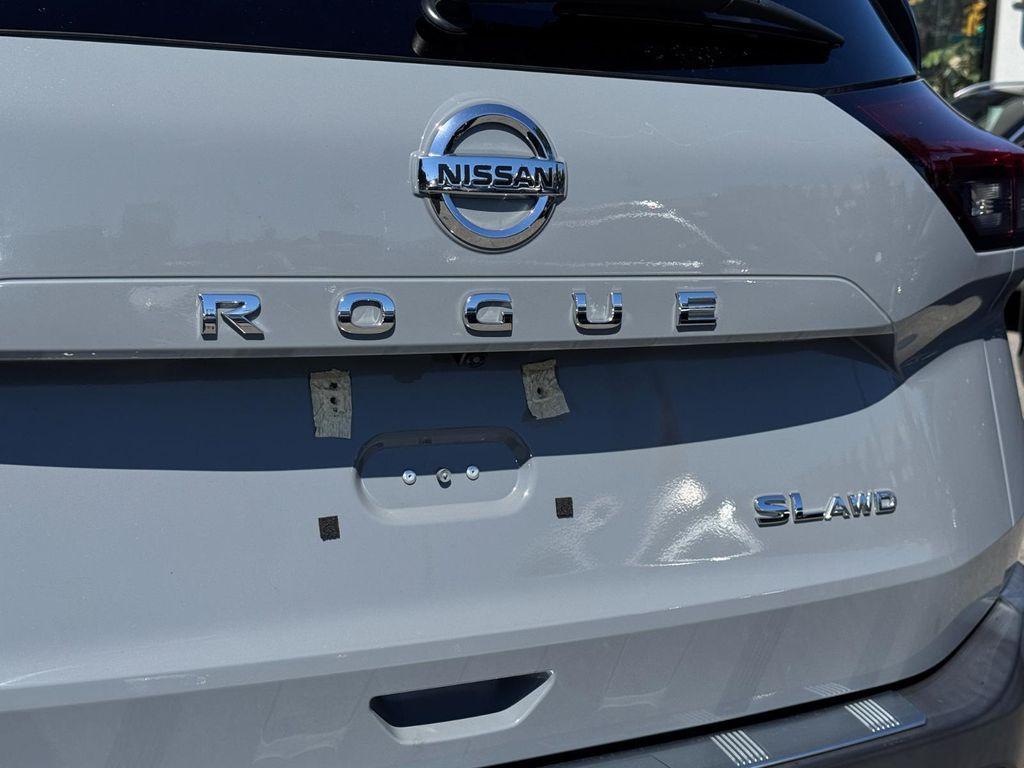 used 2021 Nissan Rogue car, priced at $18,595