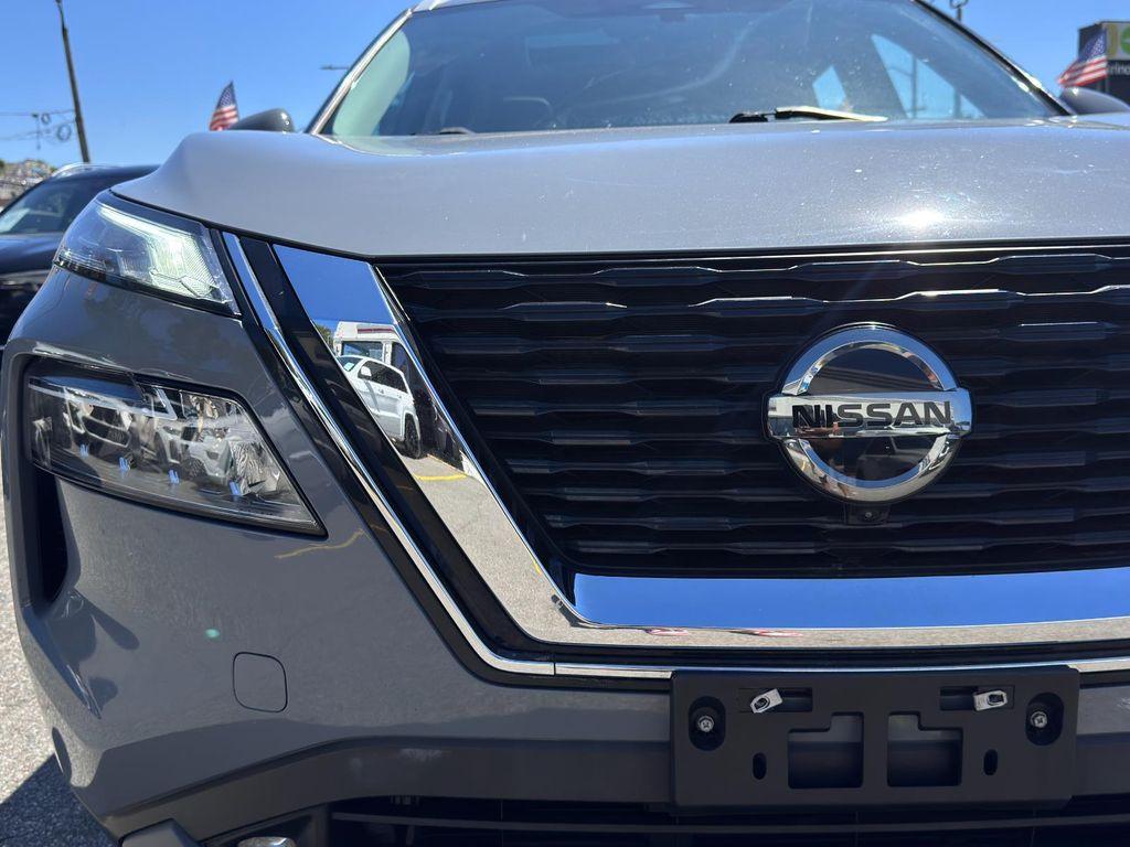 used 2021 Nissan Rogue car, priced at $18,595