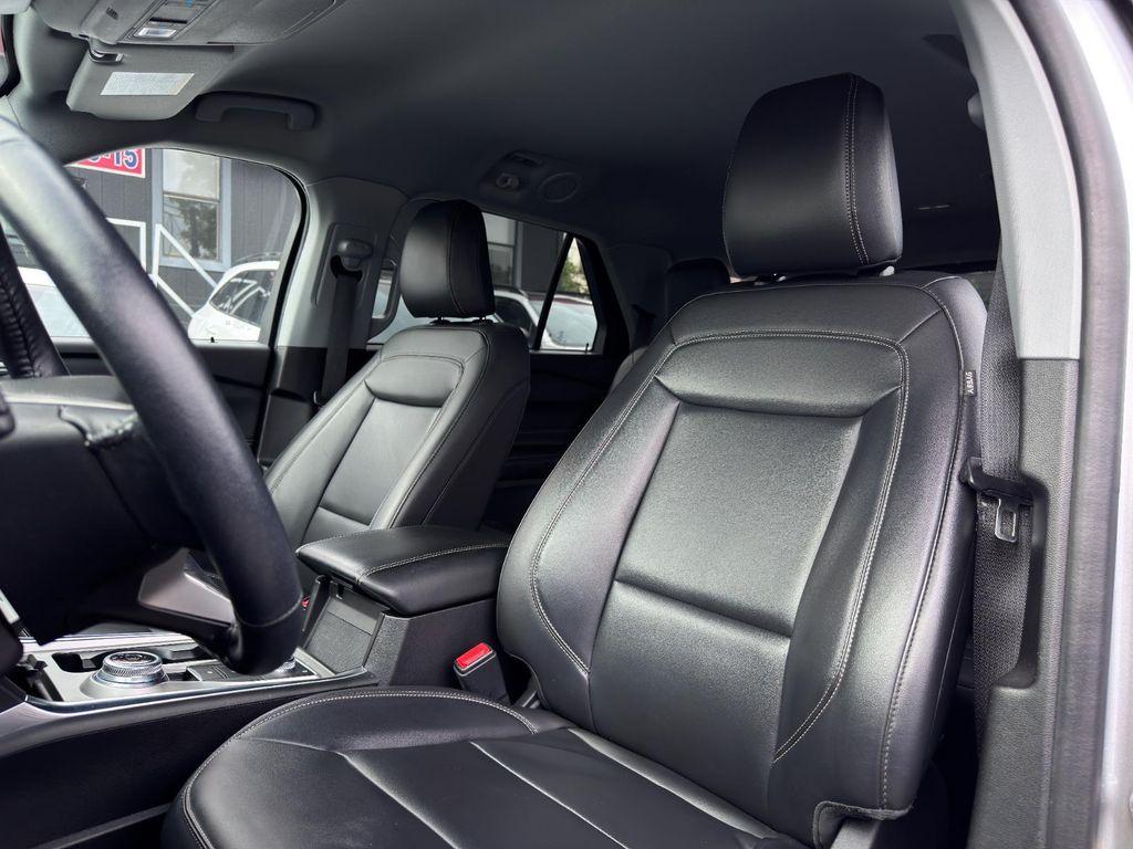 used 2022 Ford Explorer car, priced at $27,250