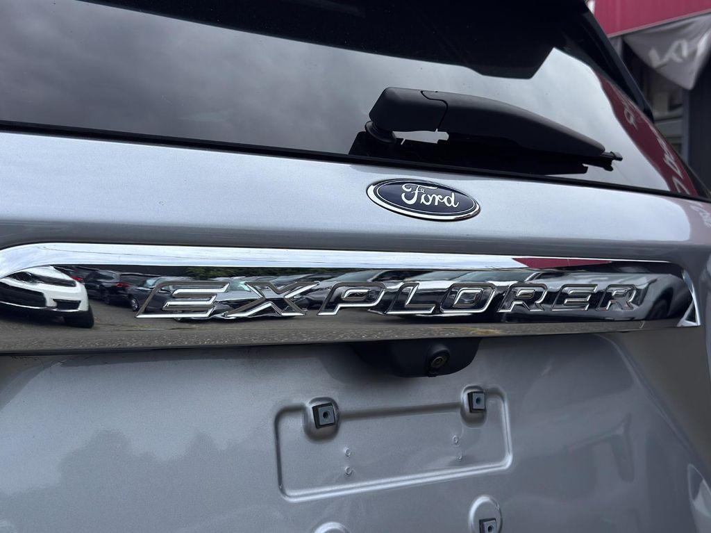used 2022 Ford Explorer car, priced at $27,250