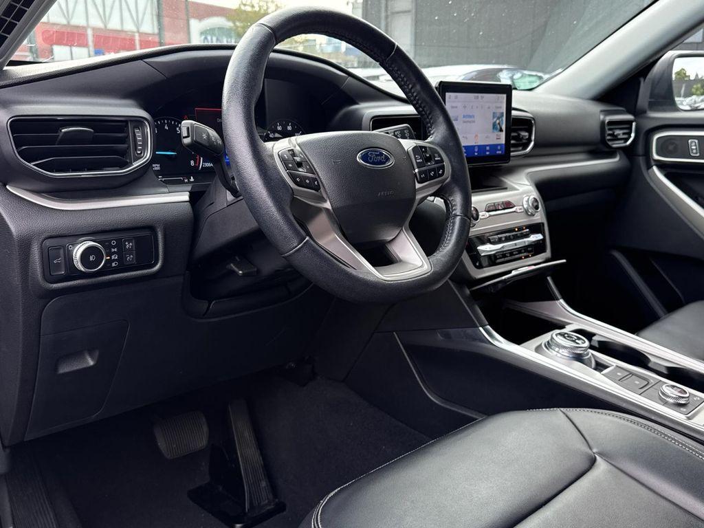 used 2022 Ford Explorer car, priced at $27,250