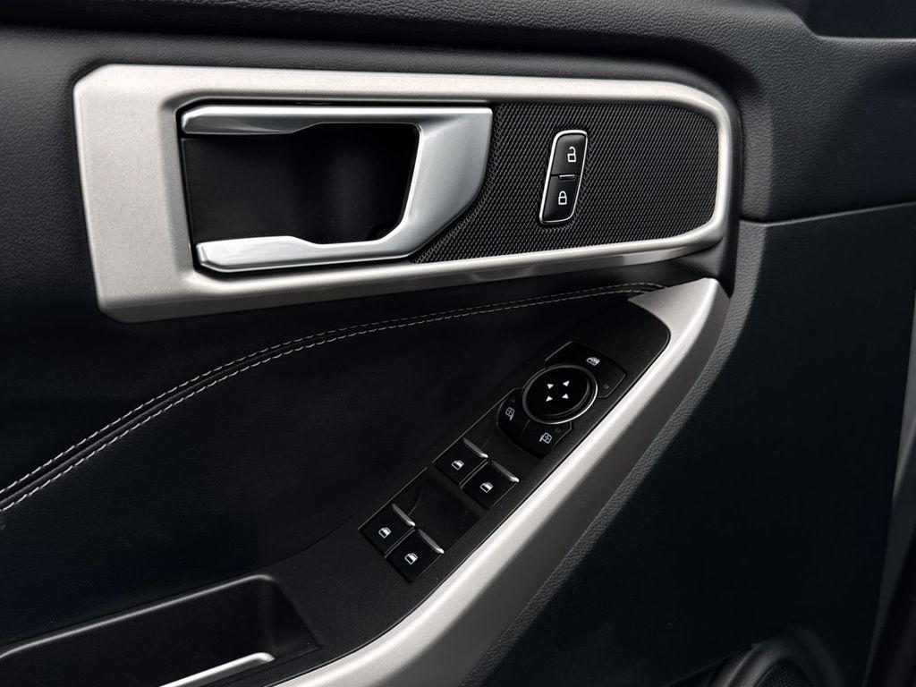 used 2022 Ford Explorer car, priced at $27,250