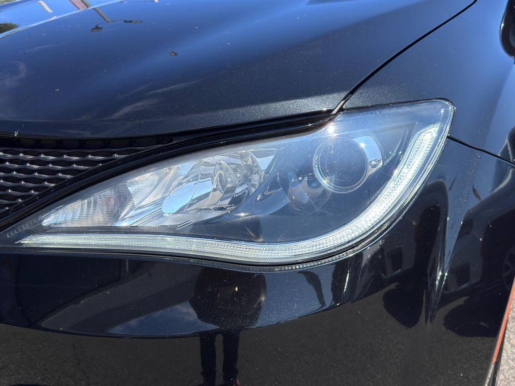 used 2020 Chrysler Pacifica car, priced at $16,895