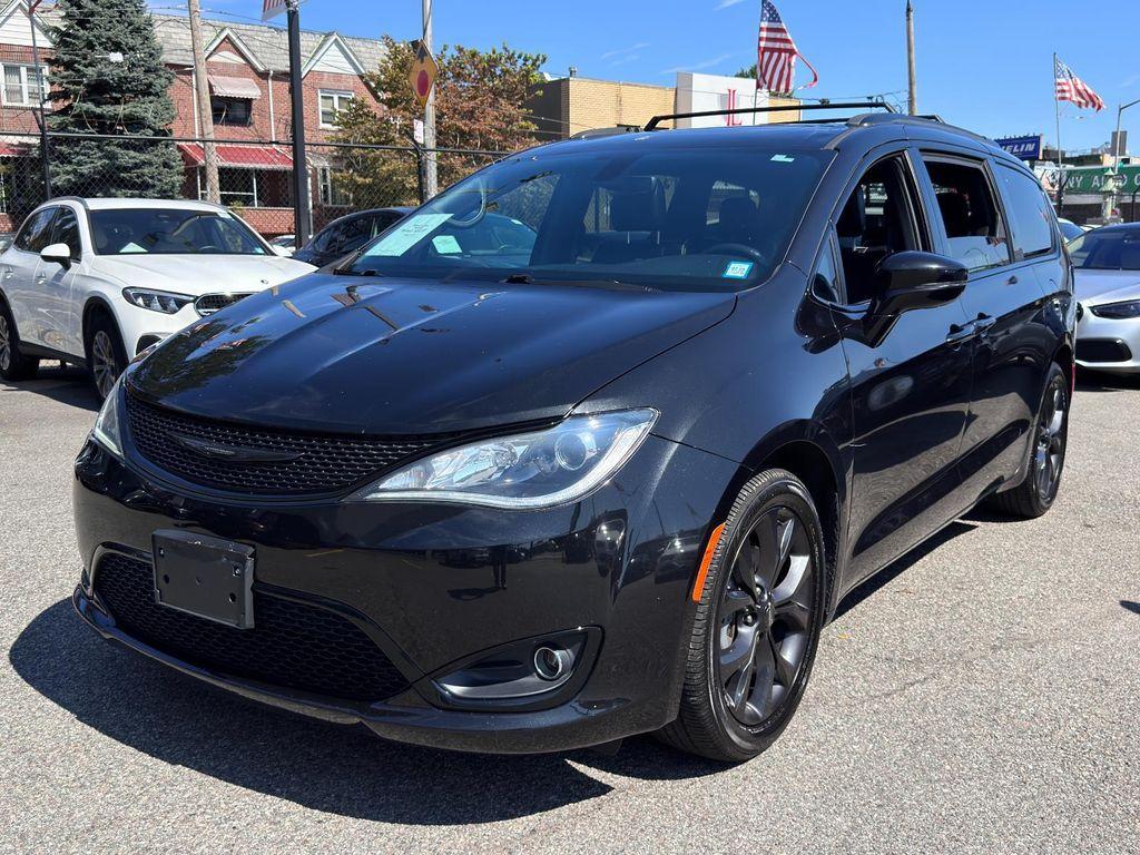 used 2020 Chrysler Pacifica car, priced at $16,895