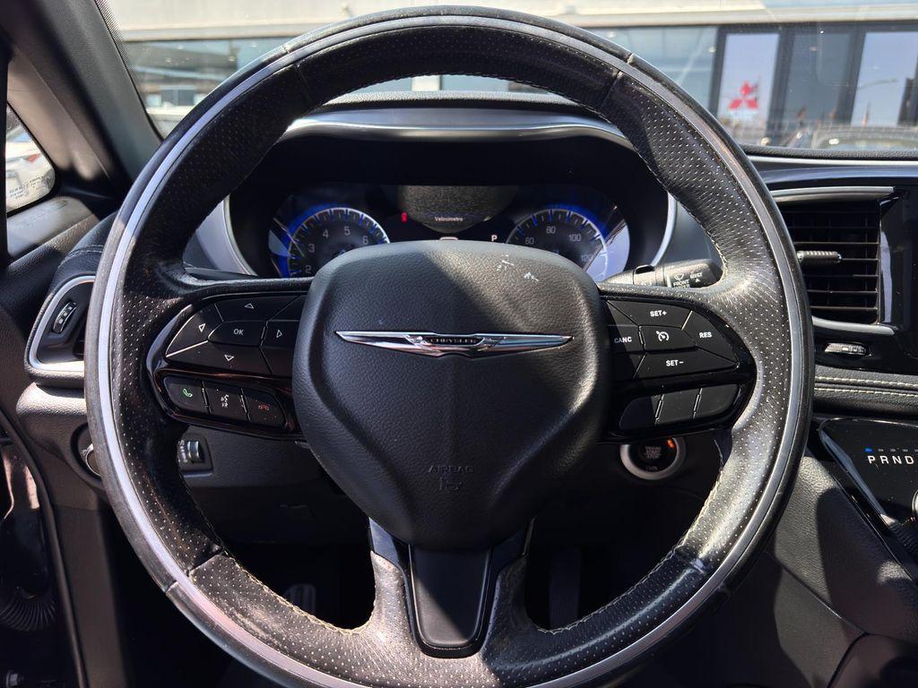 used 2020 Chrysler Pacifica car, priced at $16,895