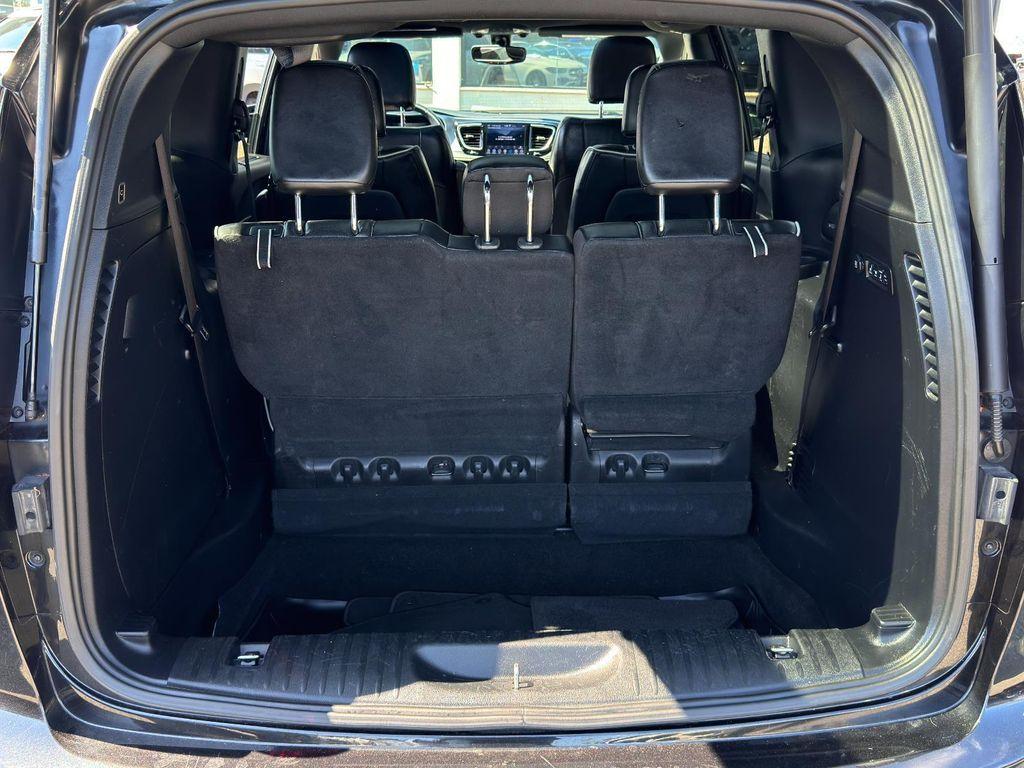 used 2020 Chrysler Pacifica car, priced at $16,895