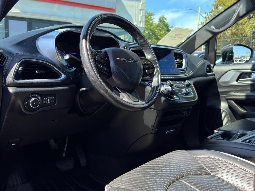used 2020 Chrysler Pacifica car, priced at $16,895