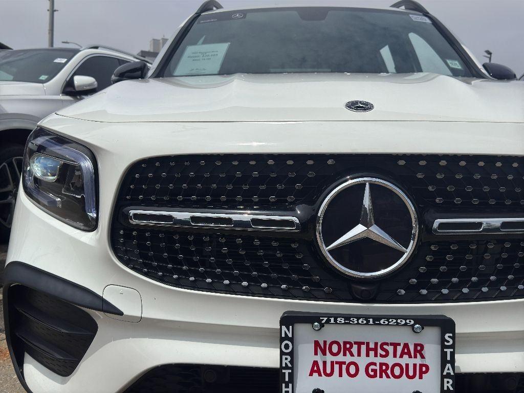 used 2023 Mercedes-Benz GLB 250 car, priced at $29,395