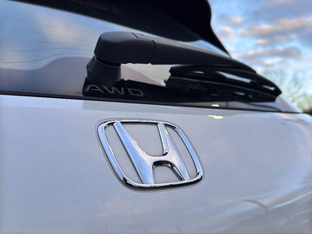used 2023 Honda HR-V car, priced at $21,895