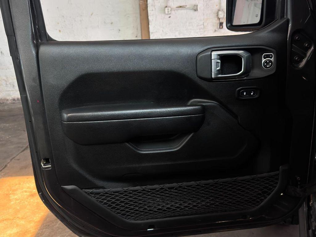 used 2023 Jeep Gladiator car, priced at $30,995