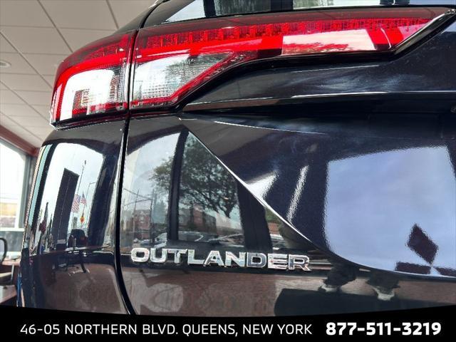 new 2024 Mitsubishi Outlander car, priced at $31,690