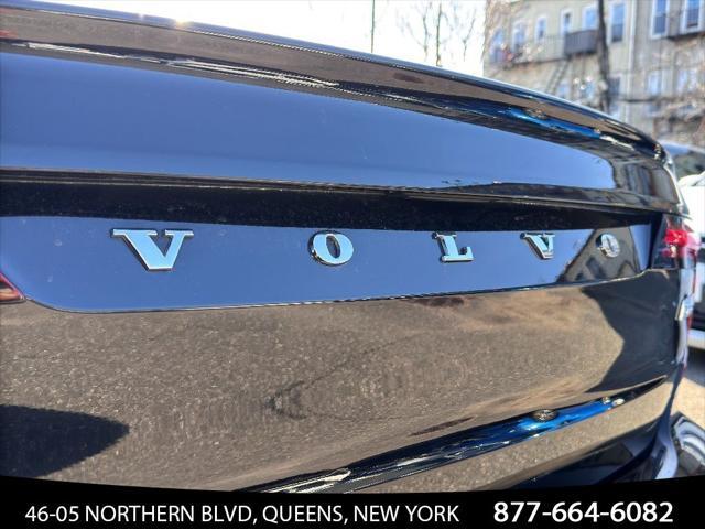 used 2022 Volvo S90 car, priced at $36,800