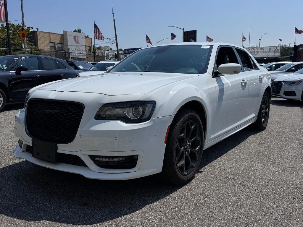 used 2022 Chrysler 300 car, priced at $19,895