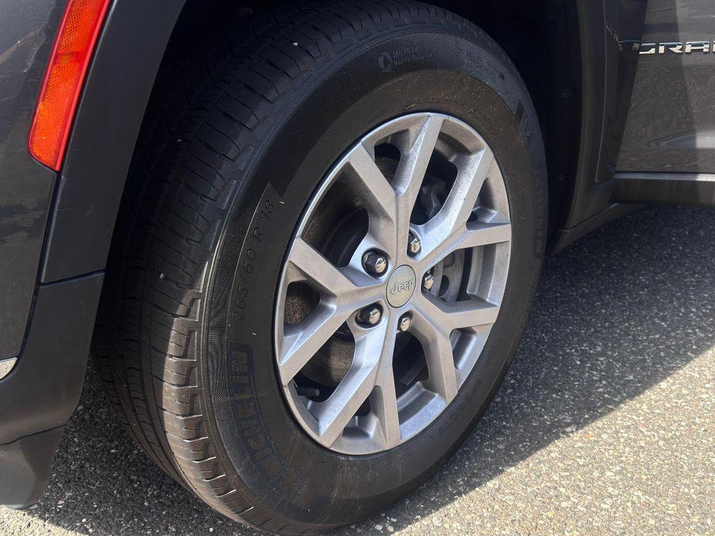 used 2022 Jeep Grand Cherokee L car, priced at $27,895