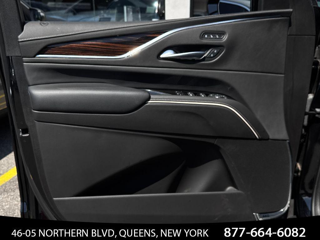 used 2024 Cadillac Escalade car, priced at $75,995