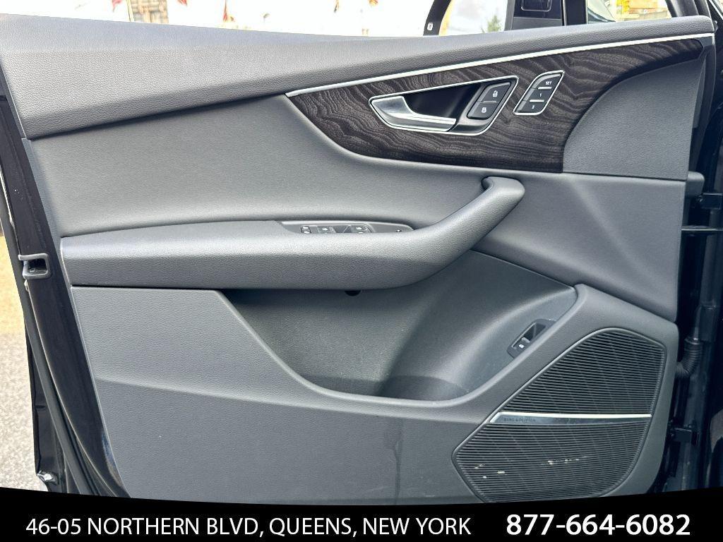 used 2021 Audi Q7 car, priced at $33,000
