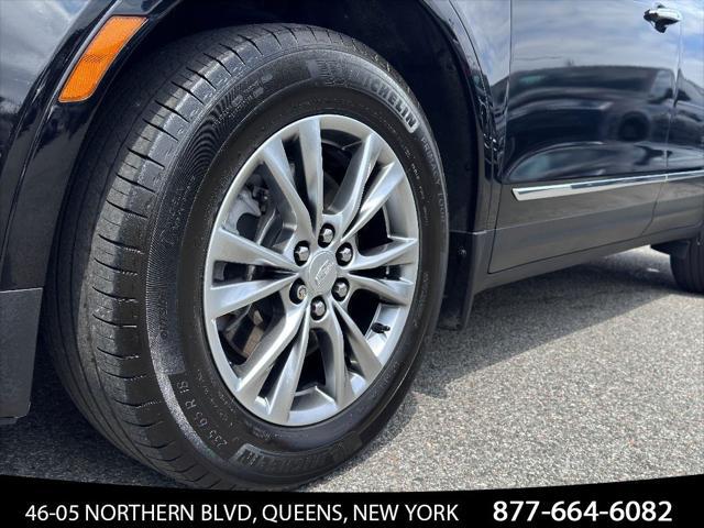 used 2022 Cadillac XT5 car, priced at $30,900