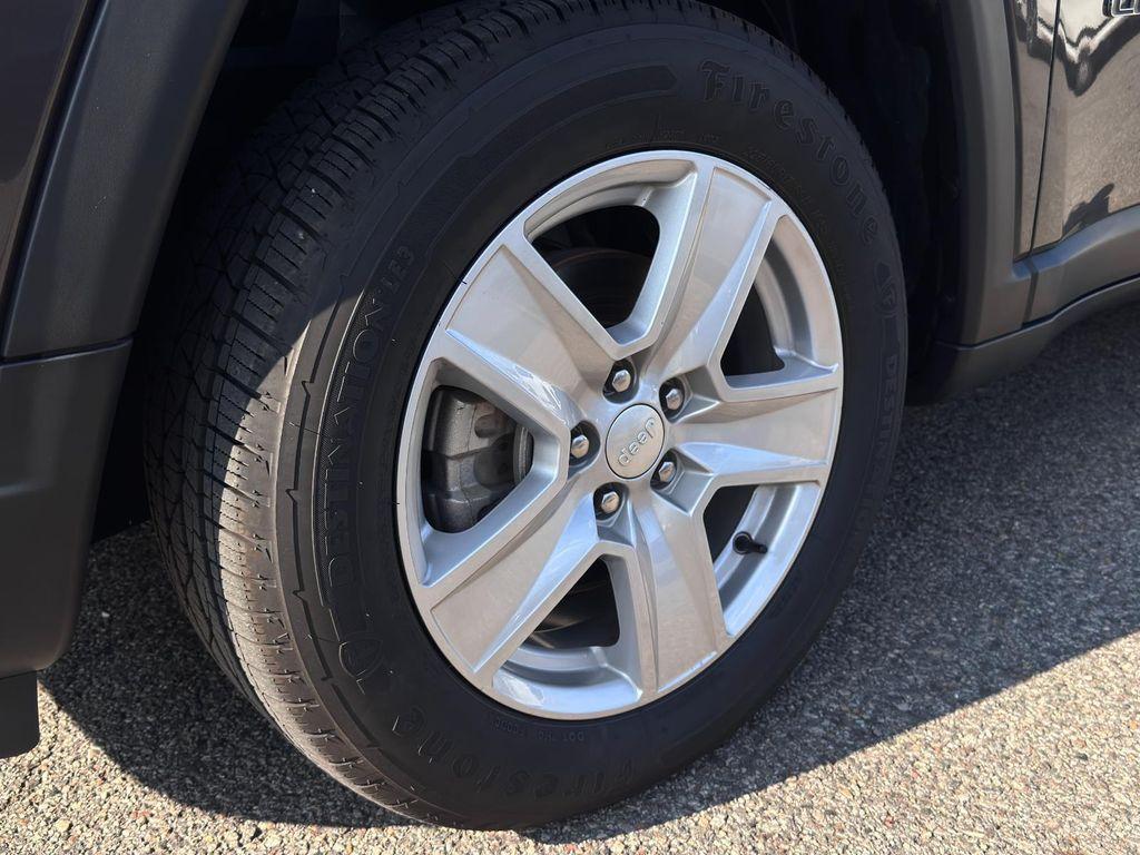 used 2022 Jeep Compass car, priced at $17,895