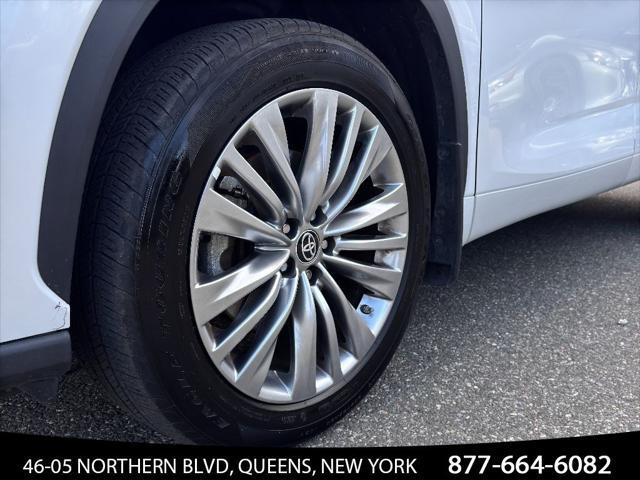 used 2023 Toyota Highlander car, priced at $42,000