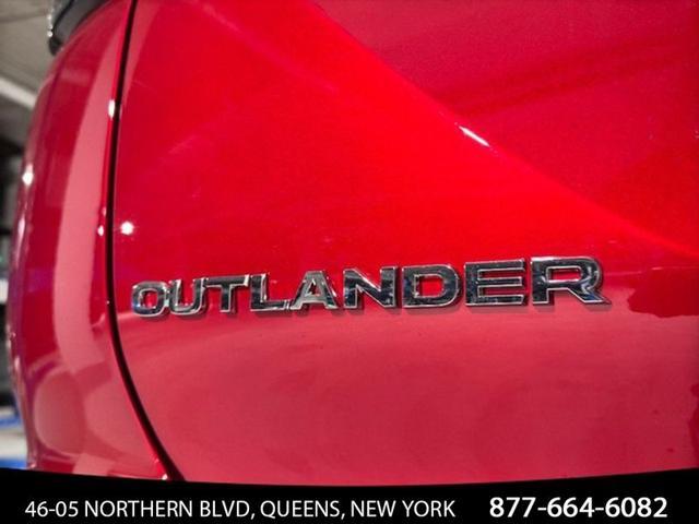 new 2025 Mitsubishi Outlander car, priced at $44,330